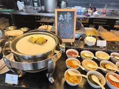 -唐拉雅秀酒店-西锦汇空中BBQ·思创餐厅