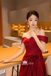 点击看大图 -艾拉·女王婚纱礼服馆