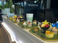 -奔驰上海利星(七宝店)