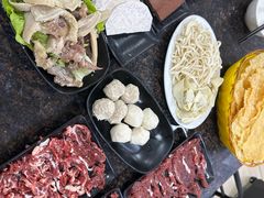 -山珍鲜牛肉火锅本地老字号(汕中老店)