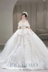 -派丽莫Pellimo原创设计婚纱品牌