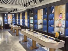 -宏宇眼镜蔡司依视路折扣店(兆佳眼镜城店)