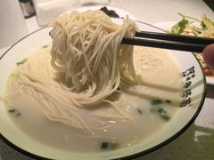 -阿达师傅鱼汤面