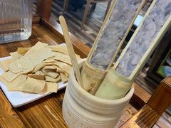 -陆记牛庄·碳锅龙虾烧烤(爱上花园店)