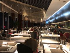 -克丽司汀酒店-日光阁餐厅