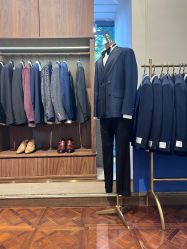-MR.COLLECTION西装先生(富华里店)