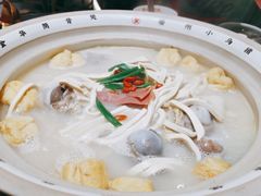 -小乌猪·金华筒骨煲(永盛购物广场店)