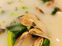 沙白芥菜豆腐汤-鹏城人家海鲜酒家·23年老字号(较场尾店)