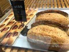 -Dough&Joe团憩(瑞虹天地月亮湾店)