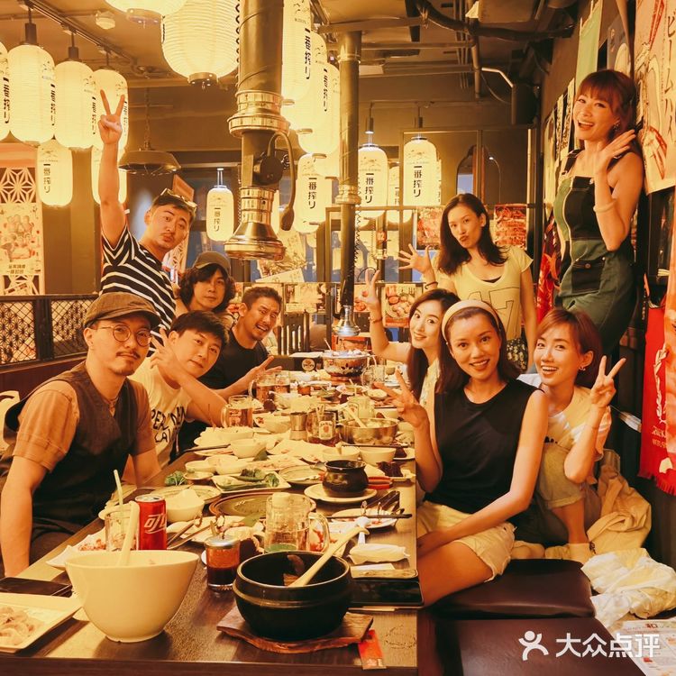美女们的聚会[亲亲]【晓君来了】