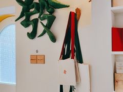 -LADY FAFA(巨鹿路陕西南路路口店)