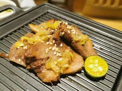 -上海中油阳光大酒店-停车场