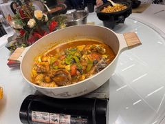 -刘姐啤酒鱼民族演艺餐厅(西街总店)