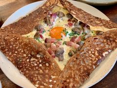 鸡蛋蘑菇熏肉荞麦可丽饼-RAC BAR(安福路店)