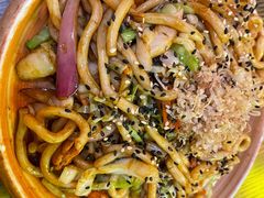海鲜炒乌冬-米彩料理(西丽店)