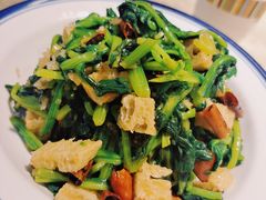 -巴依兄弟西域美食(机场店)