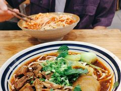 -醉牛腩·面小馆