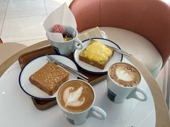 -LAVAZZA拉瓦萨咖啡(仁恒梦中心店)