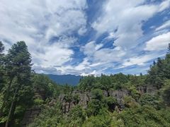 -梭布垭石林景区