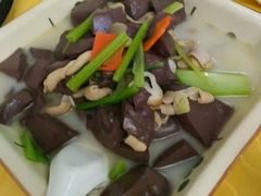 鸡血浸时蔬-成惠食府(赤岗店)