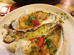 质烤蒜香乳山特大生蚝-质烤烤物·活烤海鲜(质烤总店)