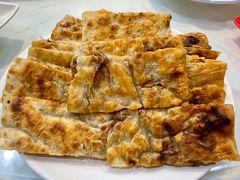 -鸿亨泰杂鱼馆(港馨家园店)