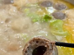 -鲜入围煮花胶鸡海鲜火锅