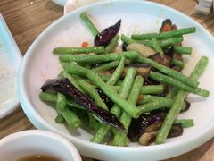 -裕记烧腊连锁餐饮(国商分店)