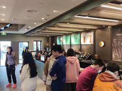 -星巴克臻选(上海今潮8弄店)