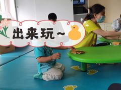 -乐融婴幼儿成长中心(四季青校区)