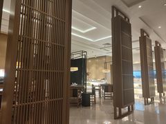 -鱼鲜饭香·招牌汽锅剁椒鱼头王