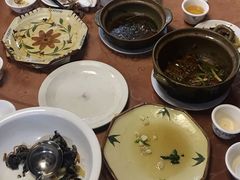 酸菜炒鸡杂-幽优农庄·森波拉特色本地农家菜