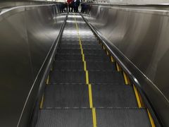 -红土地(地铁站)