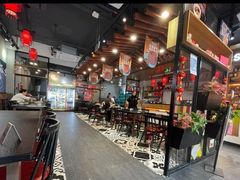 -三妹小龙虾·黄油蟹(华侨城总店)