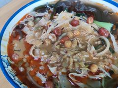 -多鱼炸串麻辣烫(闽江路店)