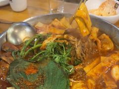 -喇喇排骨火锅·传统韩式脊骨汤(望京西园总店)