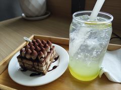 -魔方城市书房(中街益田店)