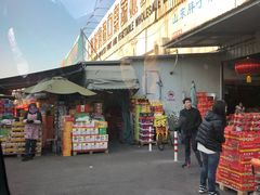 门面-上海龙吴水胜海发市场