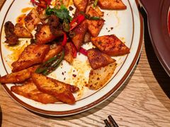 -纳鲁孜·新疆特色餐厅(上海悦荟广场店)