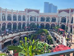 -佛罗伦萨小镇广佛名品奥特莱斯(疏港路店)