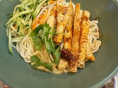 -鼓楼吃面·肉啃肉(南锣鼓巷店)