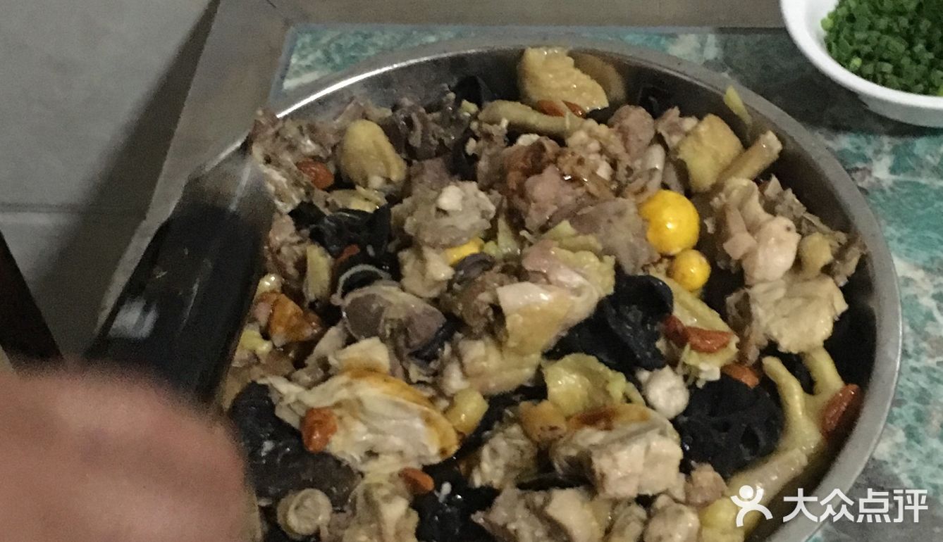 秋季食谱之木耳蒸鸡