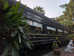 -火车头法国西餐厅