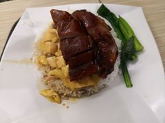 三拼烧味饭-太兴烧味餐厅(香港机场店)