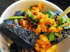 -黑色经典臭豆腐·湖南特产(坡子街特产局店)
