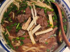 -镇南锅盖面馆(解放路店)