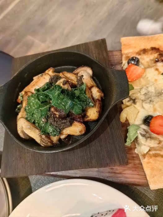 食间牛排(湖西路店)图片