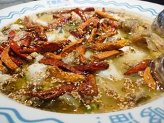 老坛酸菜活鱼-花椒俏川菜小馆(南海万达店)