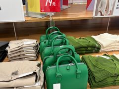 -优衣库(福州五四北泰禾广场店)