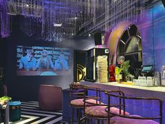 -Darling Queen·Mini·Live·House